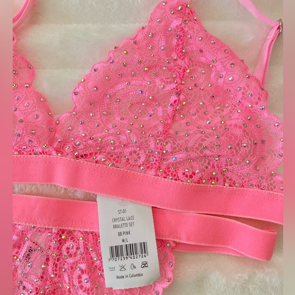 CandyLand | NWT Pink Crystal Lace Bracelet Set - Picture 5 of 6